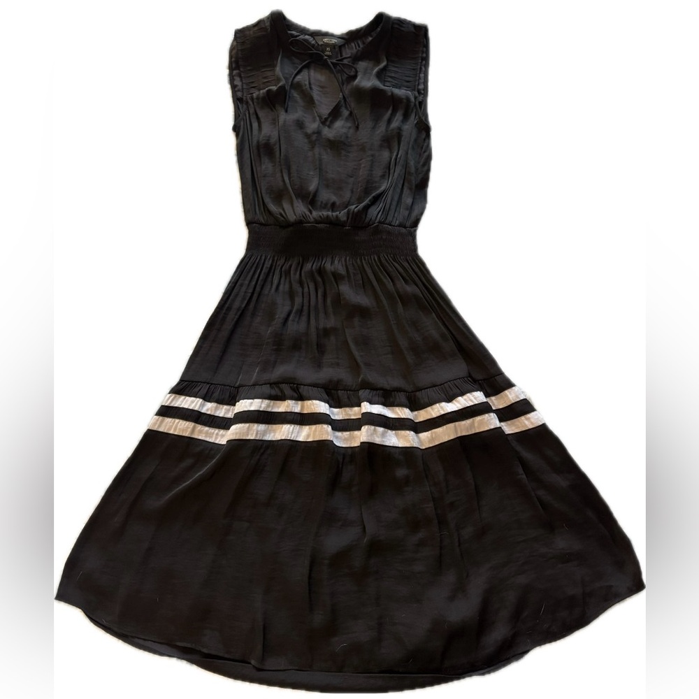 Simply Vera Wang Black Dress